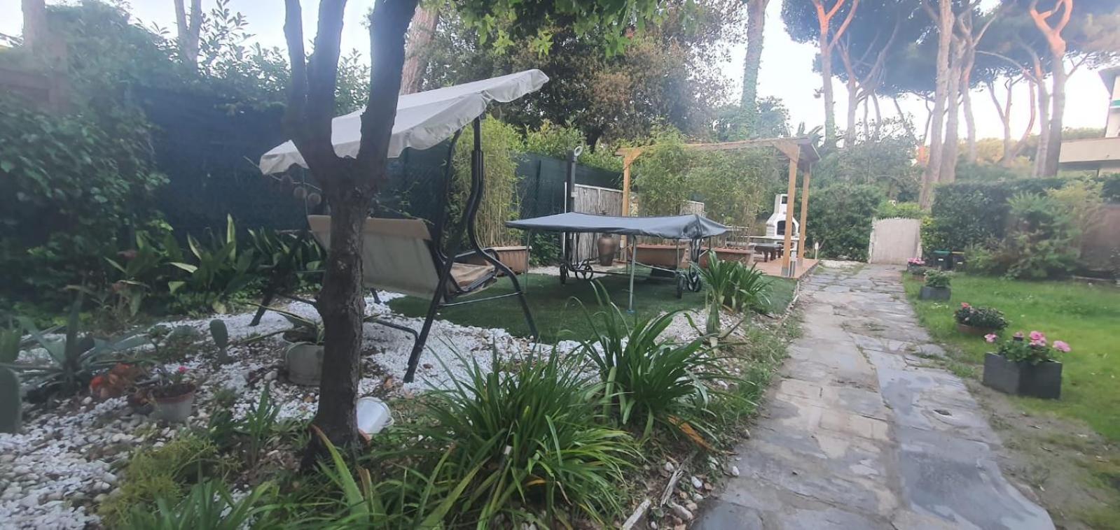 Domusauroom, Relax Nel Cuore Della Versilia - Pet Friendly ヴィアレッジョ エクステリア 写真